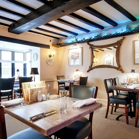 The Wensleydale Heifer 酒店 莱伯恩