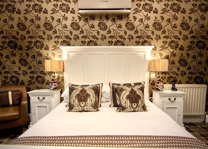 The Wensleydale Heifer 5*