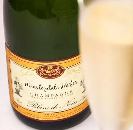 The Wensleydale Heifer Leyburn